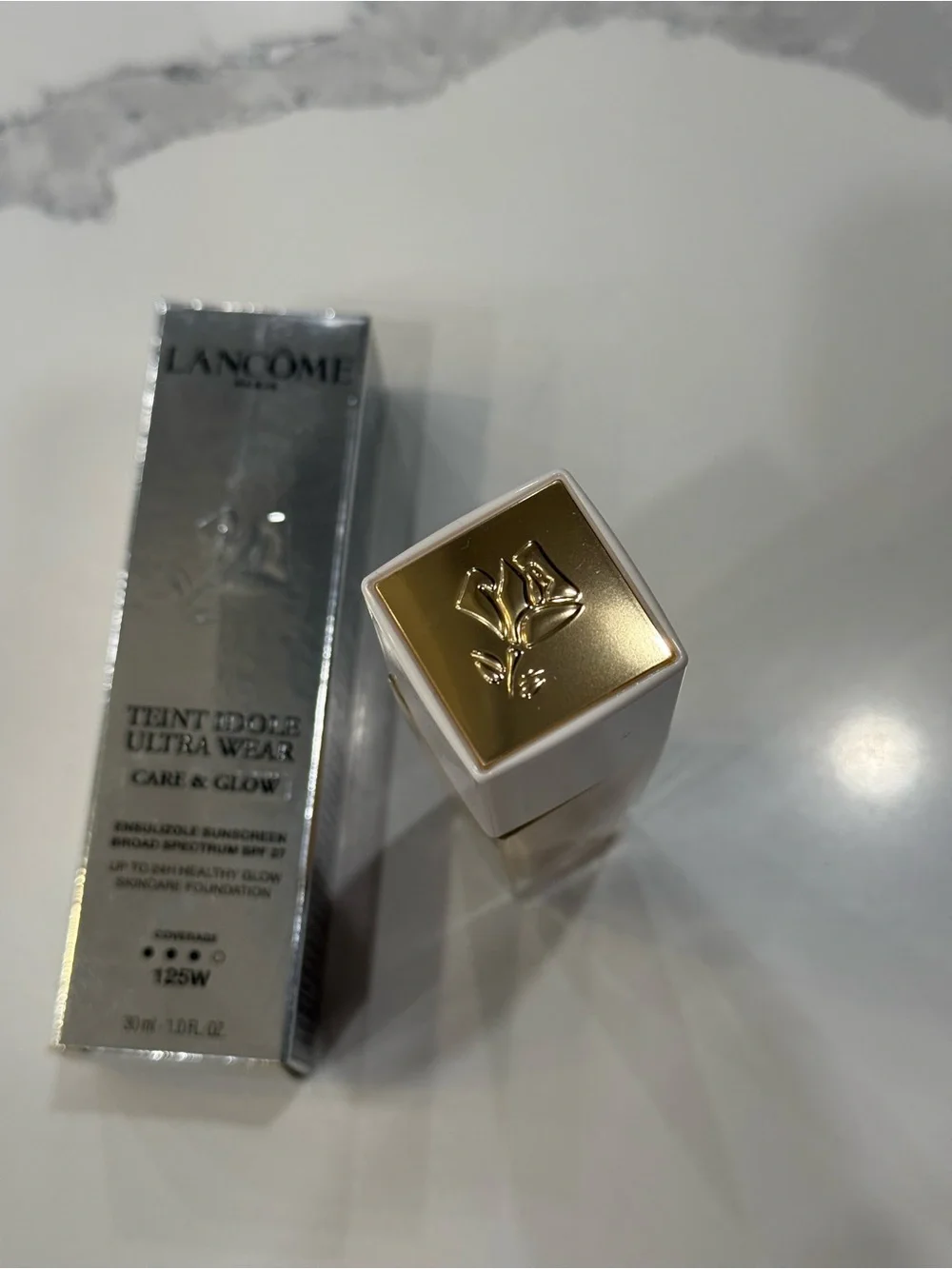 Teint Idole Ultra Wear Foundation — 125W Fair with Yellow Undertones